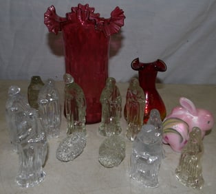 Lot of Glass Nativity Scene & Art Glass Vases