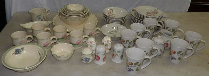 Lot of Porcelain Items