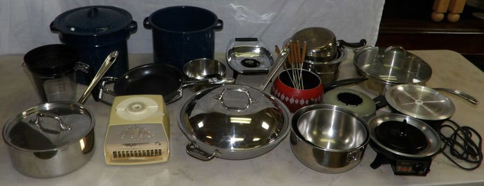 Lot of Vintage Pots & Pans