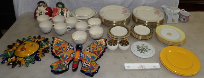 Lot of Porcelain Items