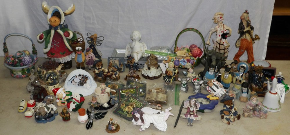 Lot of Resin Figurines, (Some Boyd's Bears & Friends) (1 of 3)
