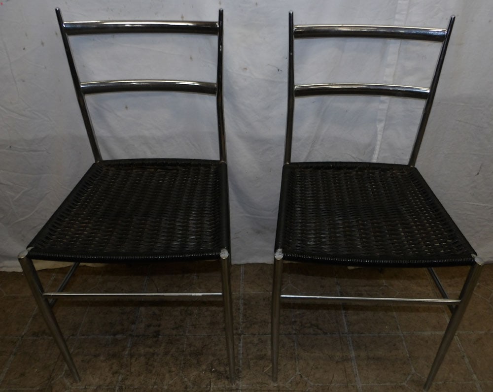 Pair of Mid Century Chrome Italian Side Chairs: Pair of Mid Century Chrome Italian Side Chairs . 32" H 16" Dia. ALL DESCRIPTIONS AND ANY CONDITION STATEMENT GIVEN BY LANGSTON AUCTION GALLERY ARE STRICTLY OPINIONS AND LANGSTON'S SHALL HAVE NO RESPON