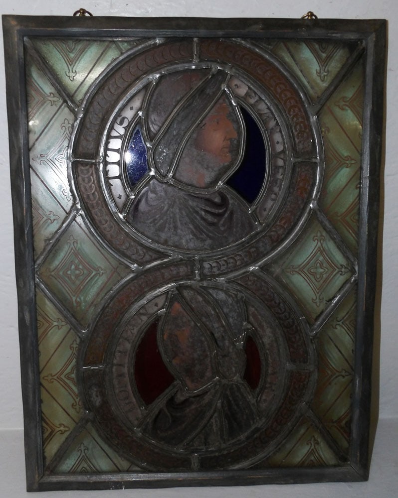 Antique Leaded Stained Glass Panel: Antique Leaded Stained Glass Panel . 20" H 15" Dia. ALL DESCRIPTIONS AND ANY CONDITION STATEMENT GIVEN BY LANGSTON AUCTION GALLERY ARE STRICTLY OPINIONS AND LANGSTON'S SHALL HAVE NO RESPONSIBILITY FOR