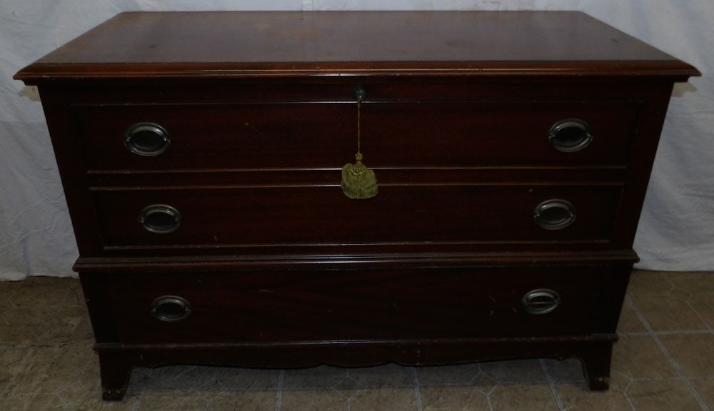 mahogany cedar lined blanket chest with one drawer (1 of 11)
