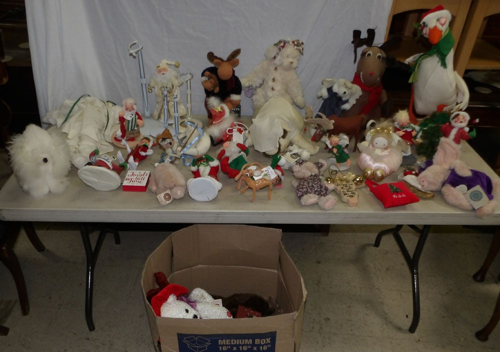 Lot of Dolls, Teddy Bears, & Stuffed Dolls (1 of 7)