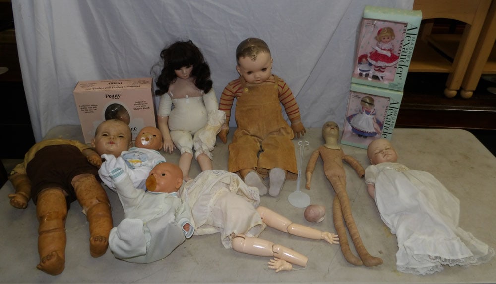 Lot of Vintage Dolls: Lot of Vintage Dolls. Up to 28" H 9" Dia. ALL DESCRIPTIONS AND ANY CONDITION STATEMENT GIVEN BY LANGSTON AUCTION GALLERY ARE STRICTLY OPINIONS AND LANGSTON'S SHALL HAVE NO RESPONSIBILITY FOR ERRORS OR