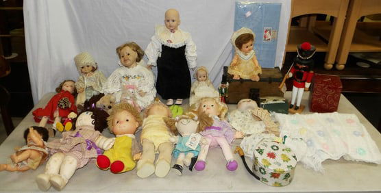 Lot of Dolls