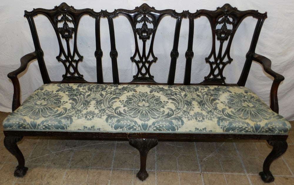 Carved Mahogany Chippendale Bench with Ball & Claw Feet (1 of 9)
