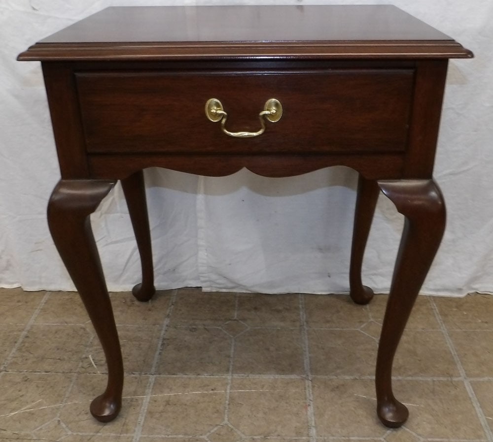 Mahogany Queen Anne Style One Drawer End Table by Henkel Harris (1 of 7)