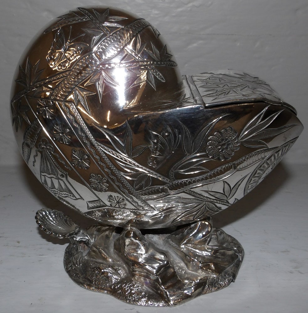 Polished Shell Form Sugar Dish (1 of 5)