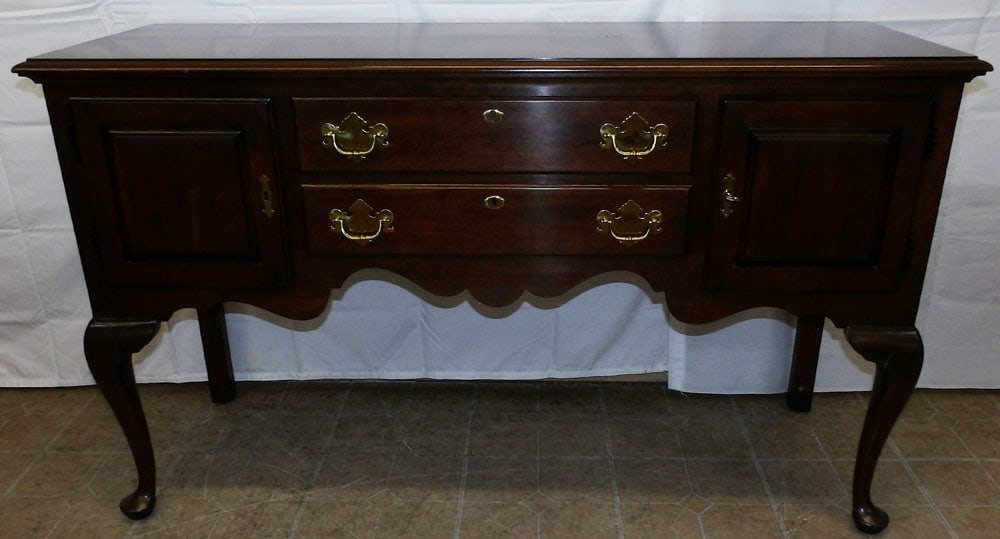 Cherry Queen Anne Style Sideboard by Statton (1 of 10)