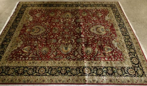 7' 11" x 9' 11" Hand Made Oriental Rug