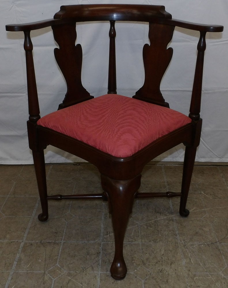 Mahogany Queen Anne Style Corner Chair (1 of 4)