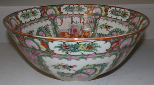Large Rose Medallion Style Bowl