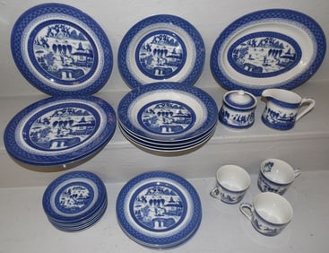 24 Pieces Blue & White Canton Style China