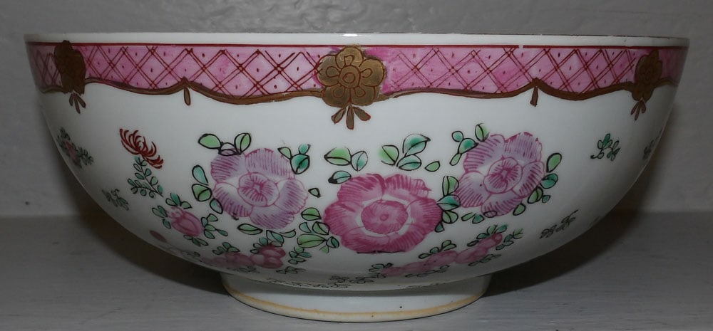 Hand Painted Floral Lowestoft Pedestal Bowl: Hand Painted Floral Lowestoft Pedestal Bowl . 4 1/2" H 11" Dia