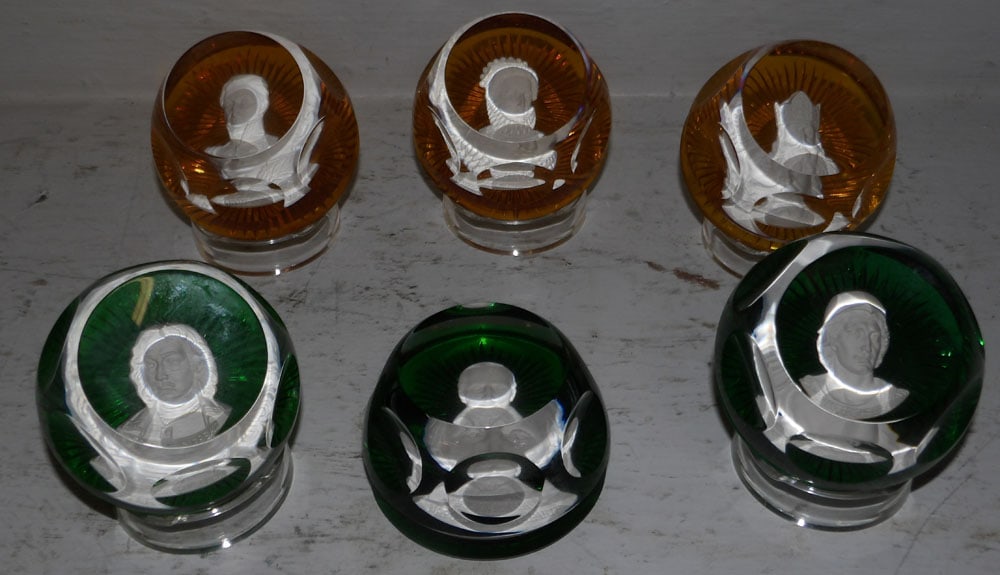 Lot Six Franklin Mint Baccarat Paper Weights On Stands (1 of 5)