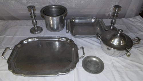 Lot Aluminum Items
