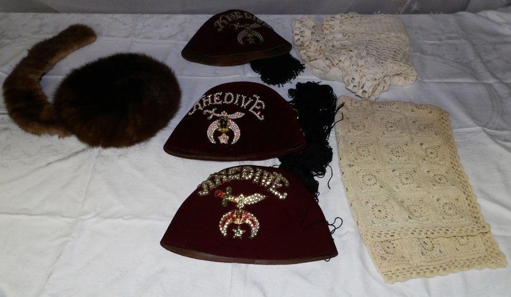Lot Fur Hat, Vintage Hats, & Crotched Doilies: Lot Fur Hat, Vintage Hats, & Crotched Doilies. Up to 37 1/2" W ALL DESCRIPTIONS AND ANY CONDITION STATEMENT GIVEN BY LANGSTON AUCTION GALLERY ARE STRICTLY OPINIONS AND LANGSTON'S SHALL HAVE NO RESPONS
