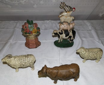 Lot Cast Iron Door Stops - Figurines