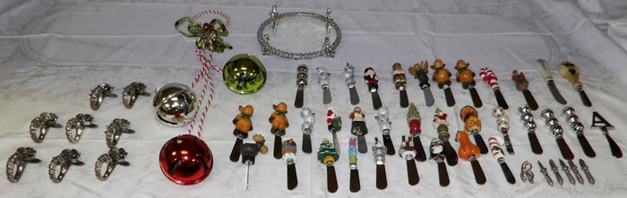 Lot Christmas Butter - Cheese Knives
