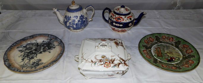 Lot Antique Porcelain Items