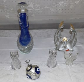 Lot Glass Items