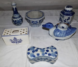 Lot Oriental Painted Porcelain Items