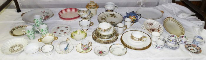Lot Painted Porcelain Items