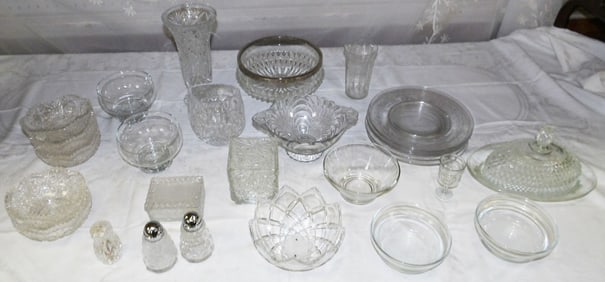Lot Glass Items