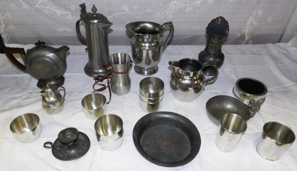Lot Pewter Items (1 of 3)