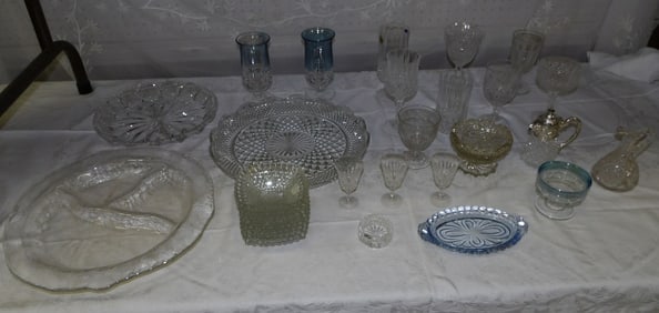 Lot Glass Items