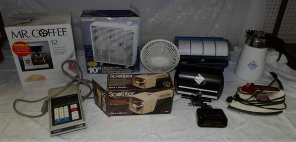 Lot Household Items
