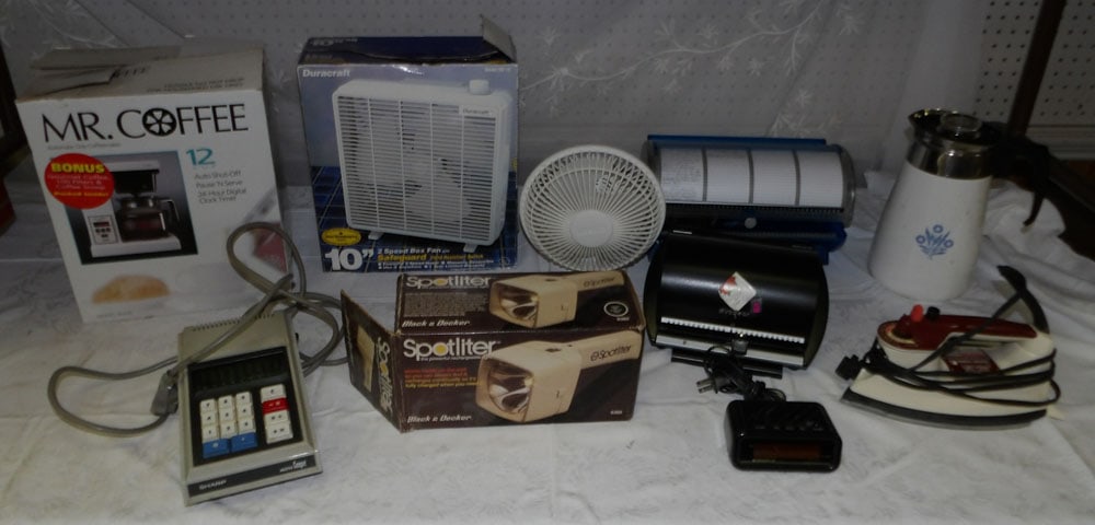Lot Household Items (1 of 4)