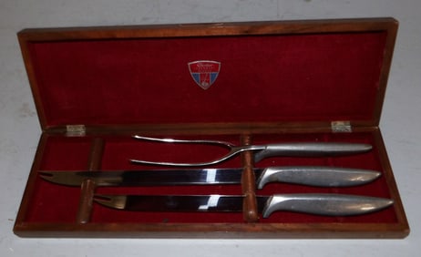 Gerber Carving Set In Walnut Case