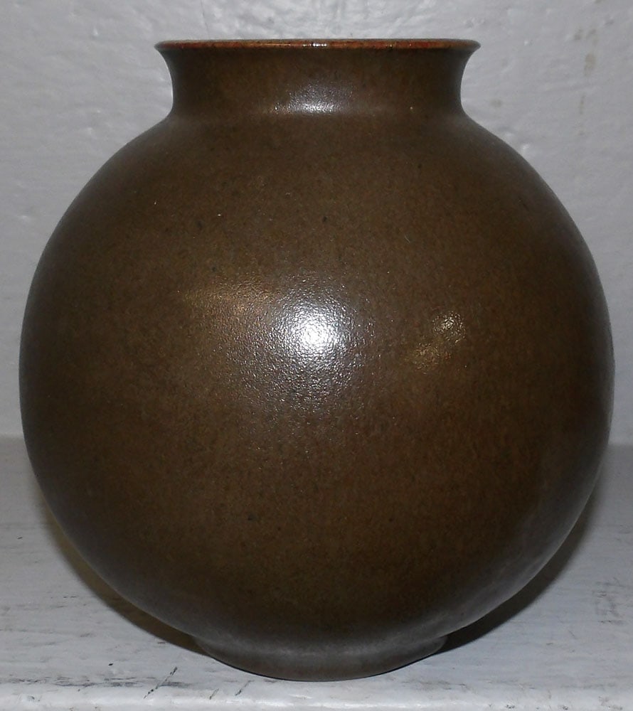 Signed Pottery Vase by R. Lewis: Signed Pottery Vase by R. Lewis. 7 1/2" H 7" Dia. ALL DESCRIPTIONS AND ANY CONDITION STATEMENT GIVEN BY LANGSTON AUCTION GALLERY ARE STRICTLY OPINIONS AND LANGSTON'S SHALL HAVE NO RESPONSIBILITY FOR E
