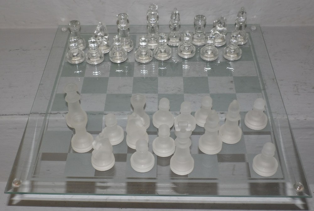 Glass Chess Set in Original Box (1 of 4)