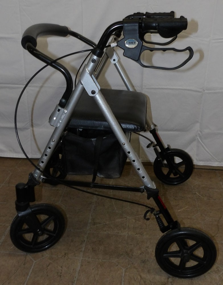Lumex Walker: Lumex Walker. 32" H 24" W 27" D ALL DESCRIPTIONS AND ANY CONDITION STATEMENT GIVEN BY LANGSTON AUCTION GALLERY ARE STRICTLY OPINIONS AND LANGSTON'S SHALL HAVE NO RESPONSIBILITY FOR ERRORS OR OMISSIONS