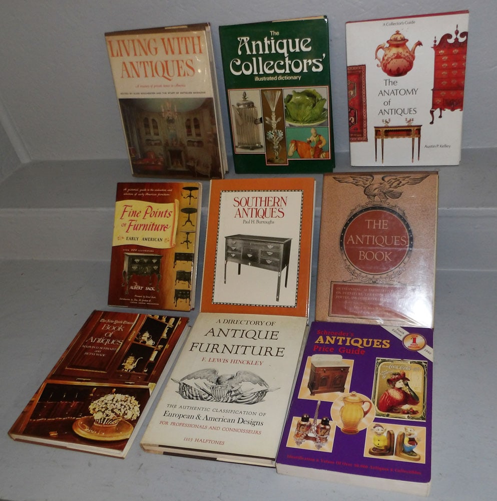 Lot Reference Books (1 of 3)