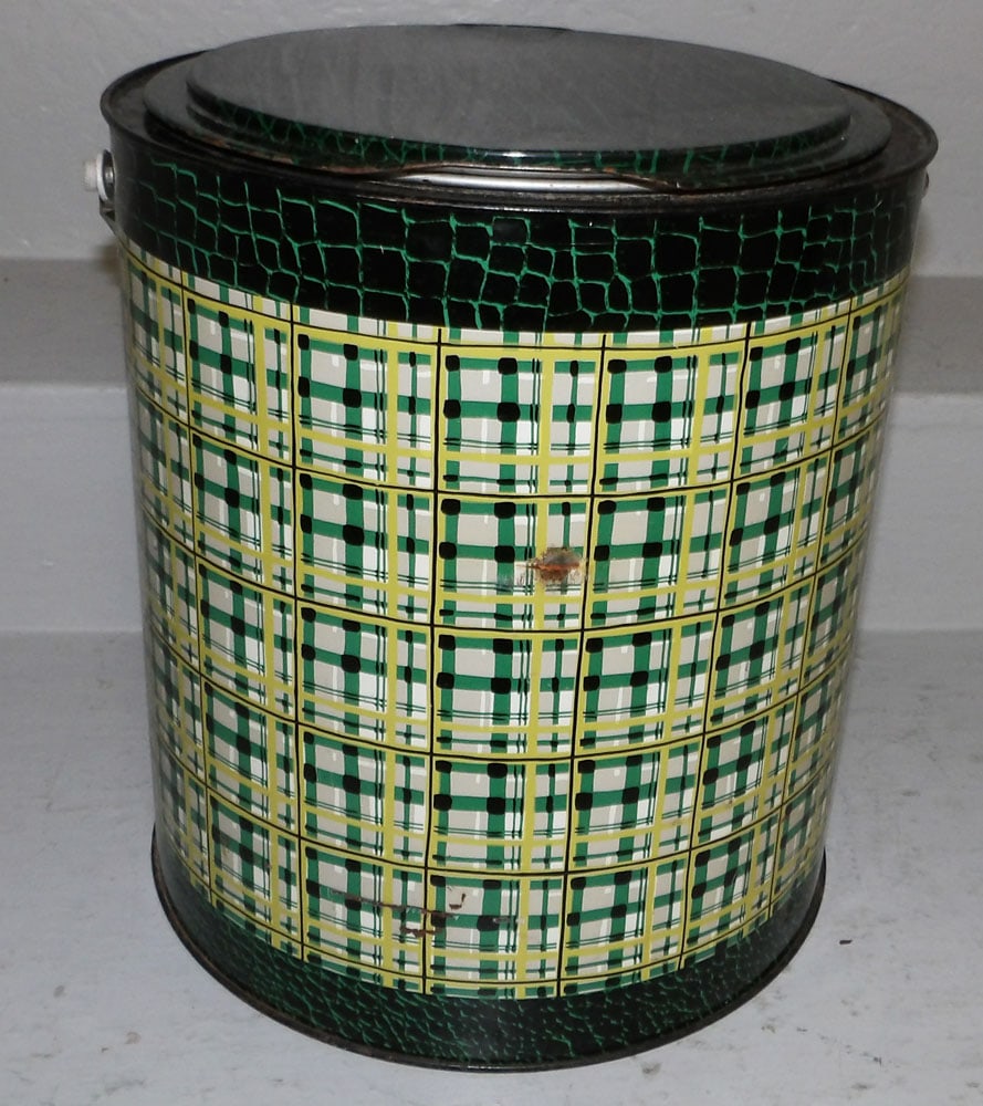 Poloron Products Painted Tin Cooler: Poloron Products Painted Tin Cooler. 13 3/4" H 13" Dia. ALL DESCRIPTIONS AND ANY CONDITION STATEMENT GIVEN BY LANGSTON AUCTION GALLERY ARE STRICTLY OPINIONS AND LANGSTON'S SHALL HAVE NO RESPONSIBILITY