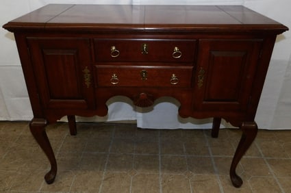 Cherry Pennsylvania House Bar/ Server
