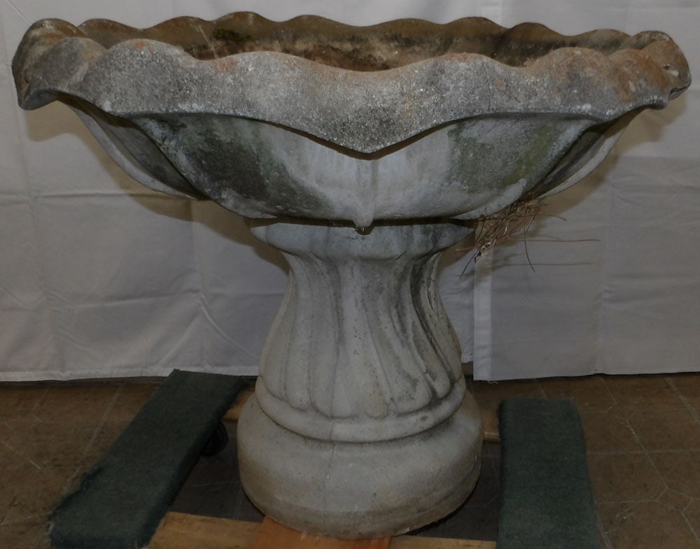 Two Part Cast Concrete Bird Bath (1 of 3)