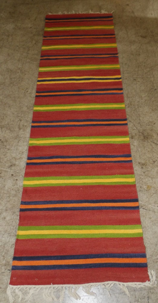 2' 6" X 9' 5" Hand Made Runner: 2' 6" X 9' 5" Hand Made Runner. ALL DESCRIPTIONS AND ANY CONDITION STATEMENT GIVEN BY LANGSTON AUCTION GALLERY ARE STRICTLY OPINIONS AND LANGSTON'S SHALL HAVE NO RESPONSIBILITY FOR ERRORS OR OMISSIONS