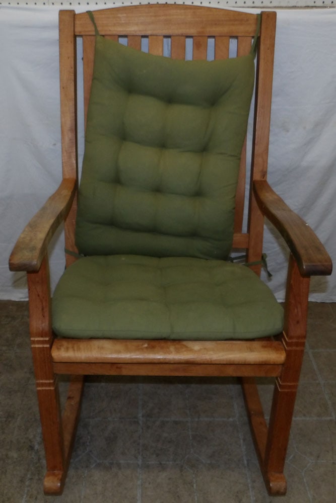 Teak Wood Rocker: Teak Wood Rocker. 43 1/4" H 25 1/4" W 32" D ALL DESCRIPTIONS AND ANY CONDITION STATEMENT GIVEN BY LANGSTON AUCTION GALLERY ARE STRICTLY OPINIONS AND LANGSTON'S SHALL HAVE NO RESPONSIBILITY FOR ERRORS