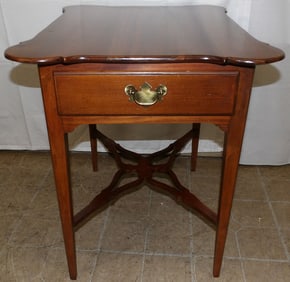 Pine One Drawer Stand