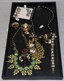 Lot Costume Jewelry