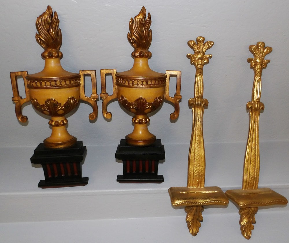 Pair of Painted Urn Form Wall Hangings & Pair of Gilded Plate Wall Brackets (1 of 5)