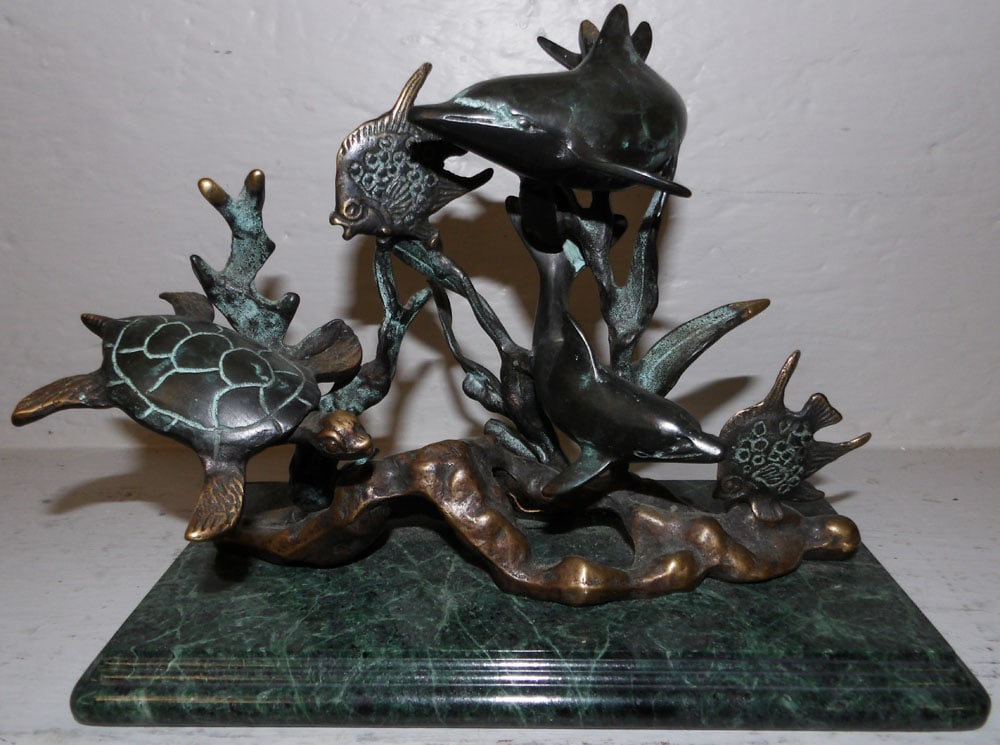 Bronze Sculpture Of Sea Life On Marble Base: Bronze Sculpture Of Sea Life On Marble Base. 8" H 10" W 5" D ALL DESCRIPTIONS AND ANY CONDITION STATEMENT GIVEN BY LANGSTON AUCTION GALLERY ARE STRICTLY OPINIONS AND LANGSTON'S SHALL HAVE NO RESPONSIB
