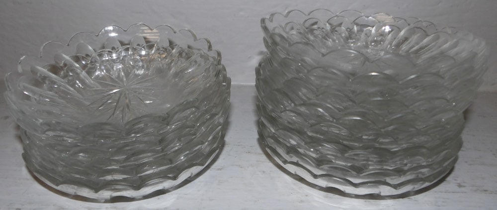 Lot Eighteen Anglo Irish Cut Glass Ice Cream Bowls (1 of 2)