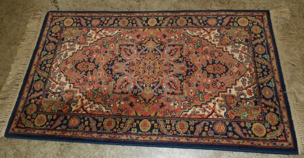 2' 11" X 5' 1" Karastan Rug (1 of 5)